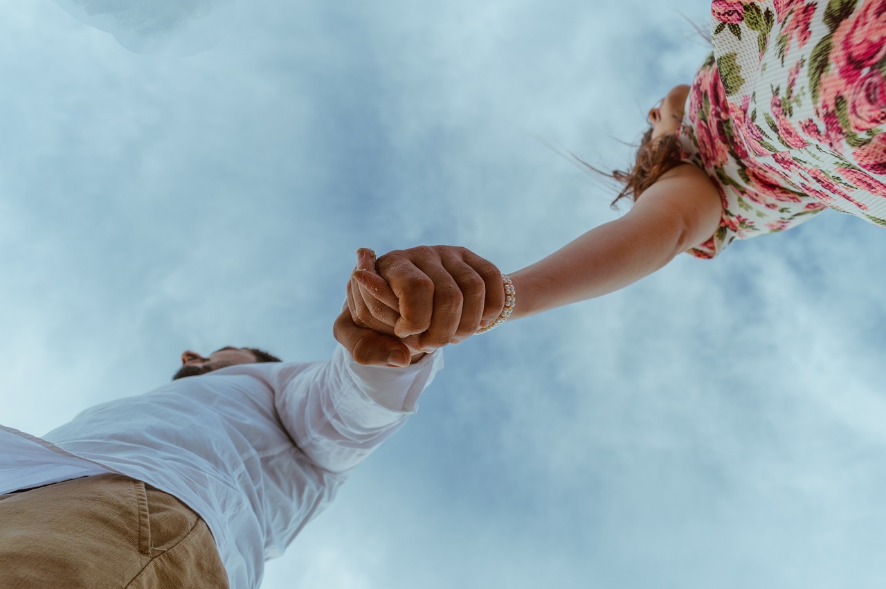 couple, love, romantic, holding hands